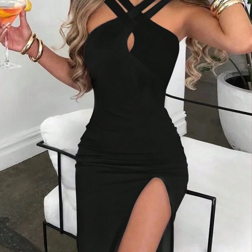 SHEIN Black Strapless Dress with Slit